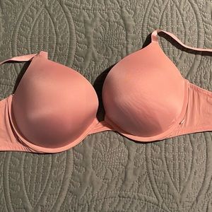 VS TSHIRT BRA